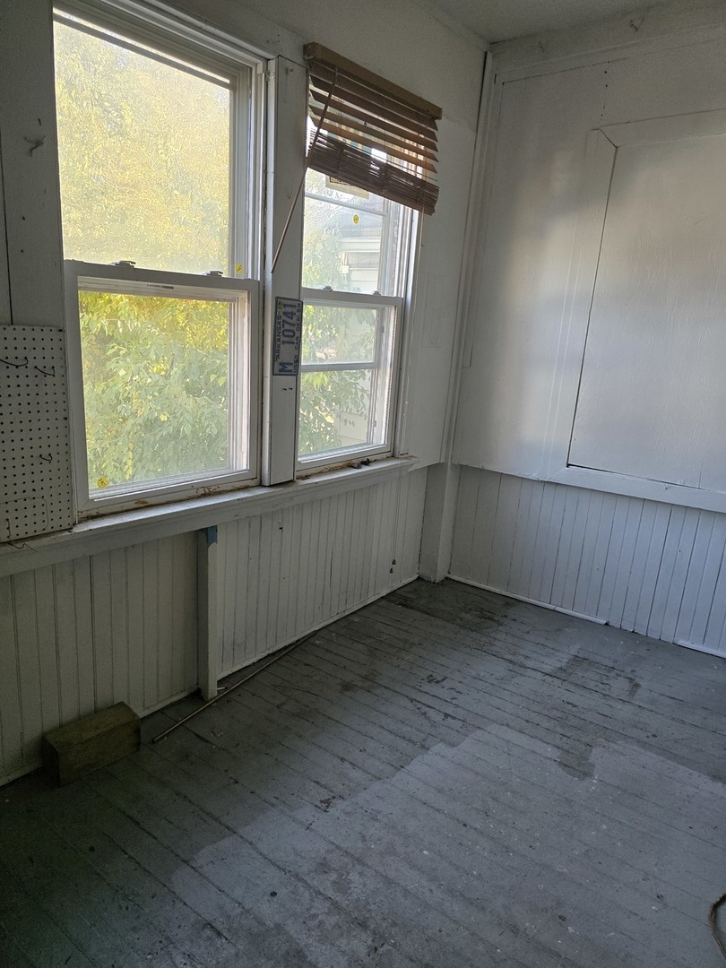 2243 S Kostner Avenue Property Photo 10