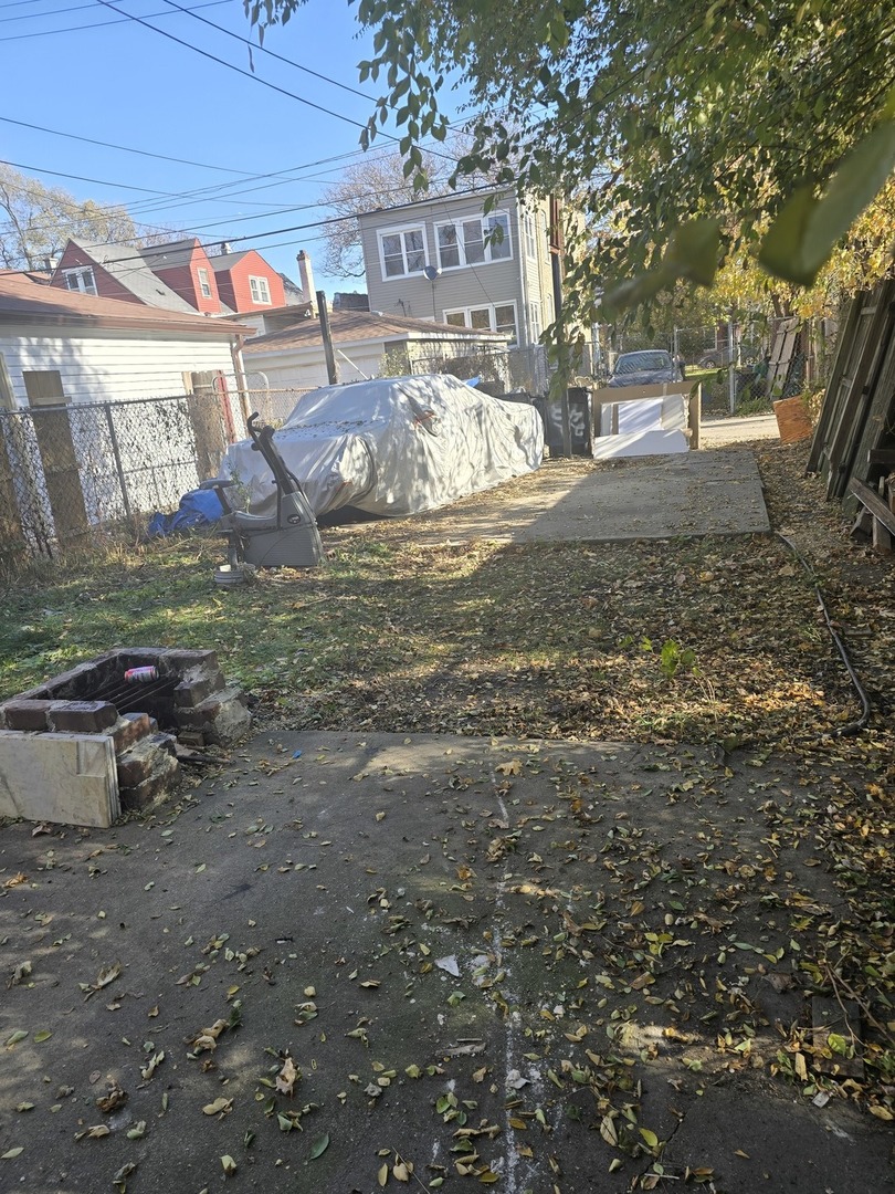 2243 S Kostner Avenue Property Photo 19
