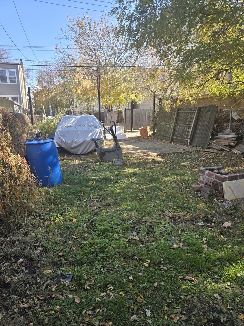 2243 S Kostner Avenue Property Photo 21