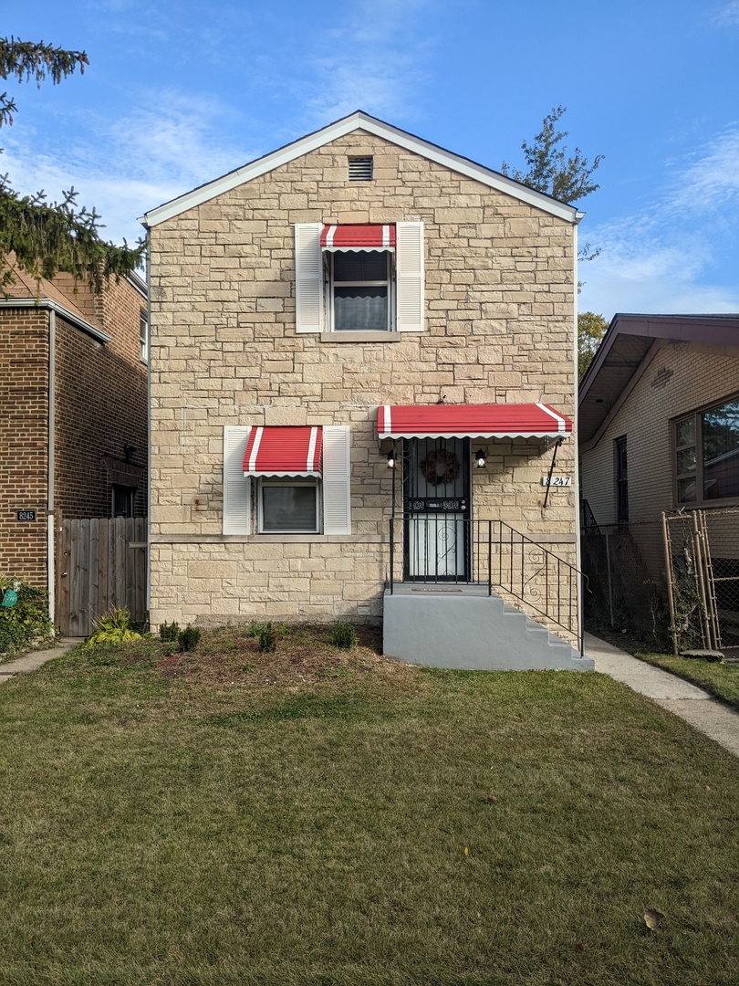 8247 S Wabash Avenue Property Photo 1