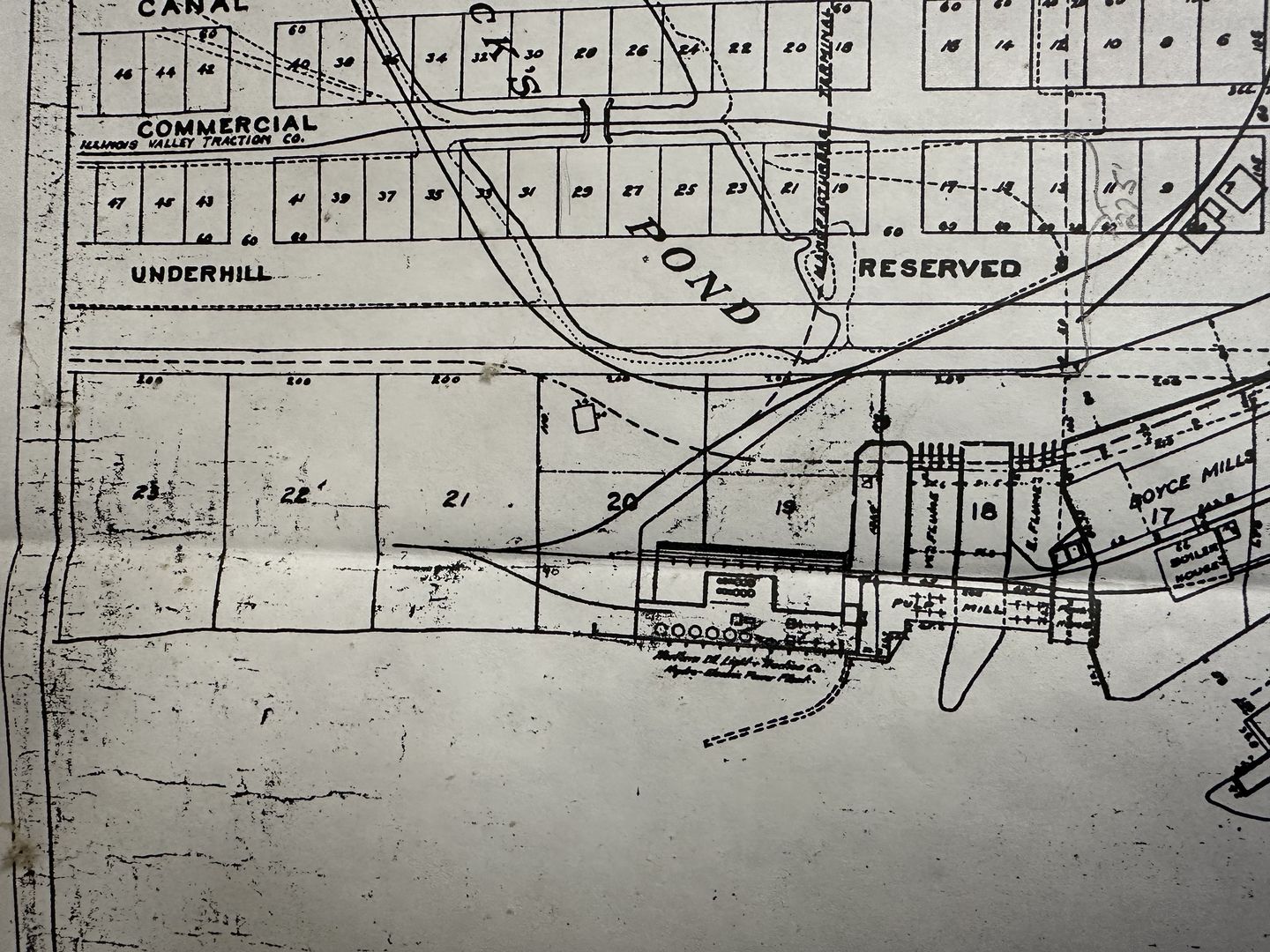 426 Commercial Street Property Photo 9