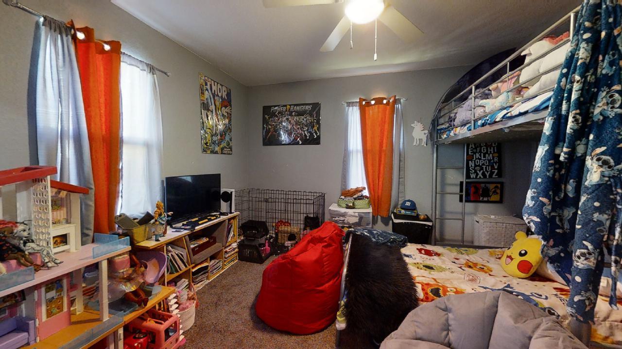 1124 W Cushing Street Property Photo 19