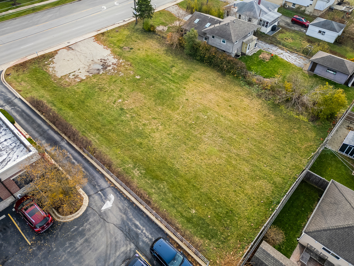 3920 N Cass Avenue Property Photo 11