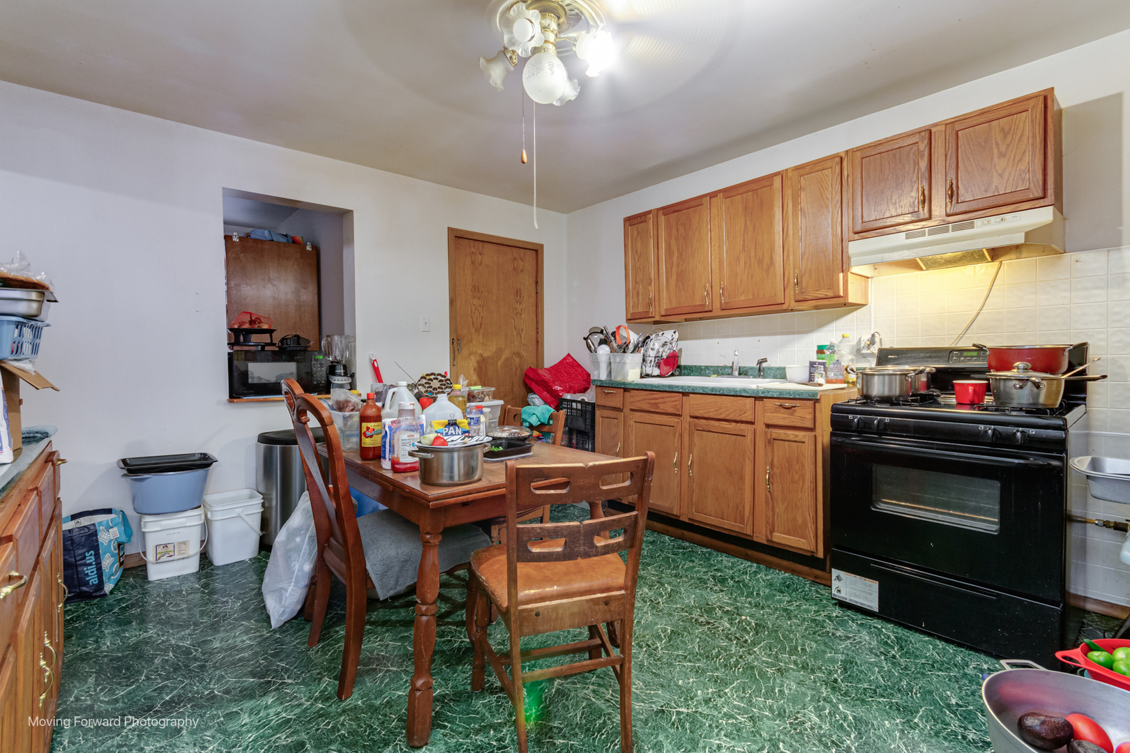 4785 S Archer Avenue Property Photo 17