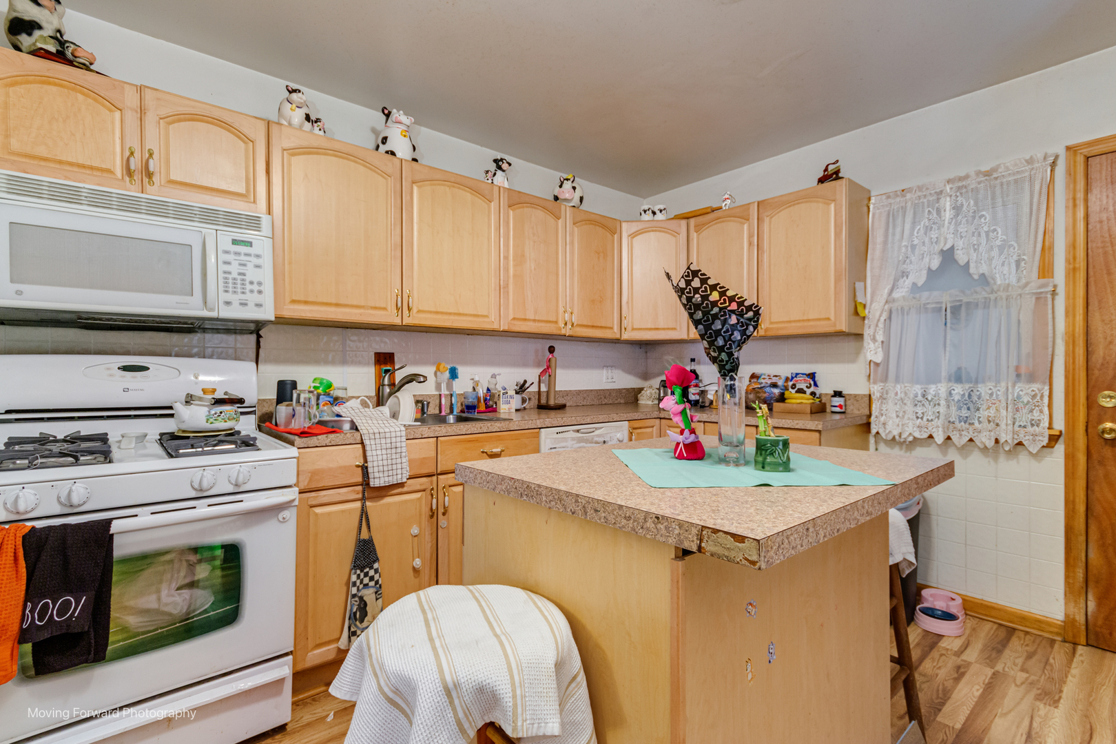 4785 S Archer Avenue Property Photo 31