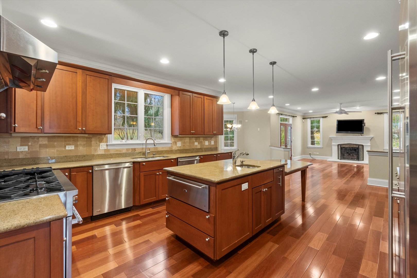 130 Fuller Road Property Photo 16