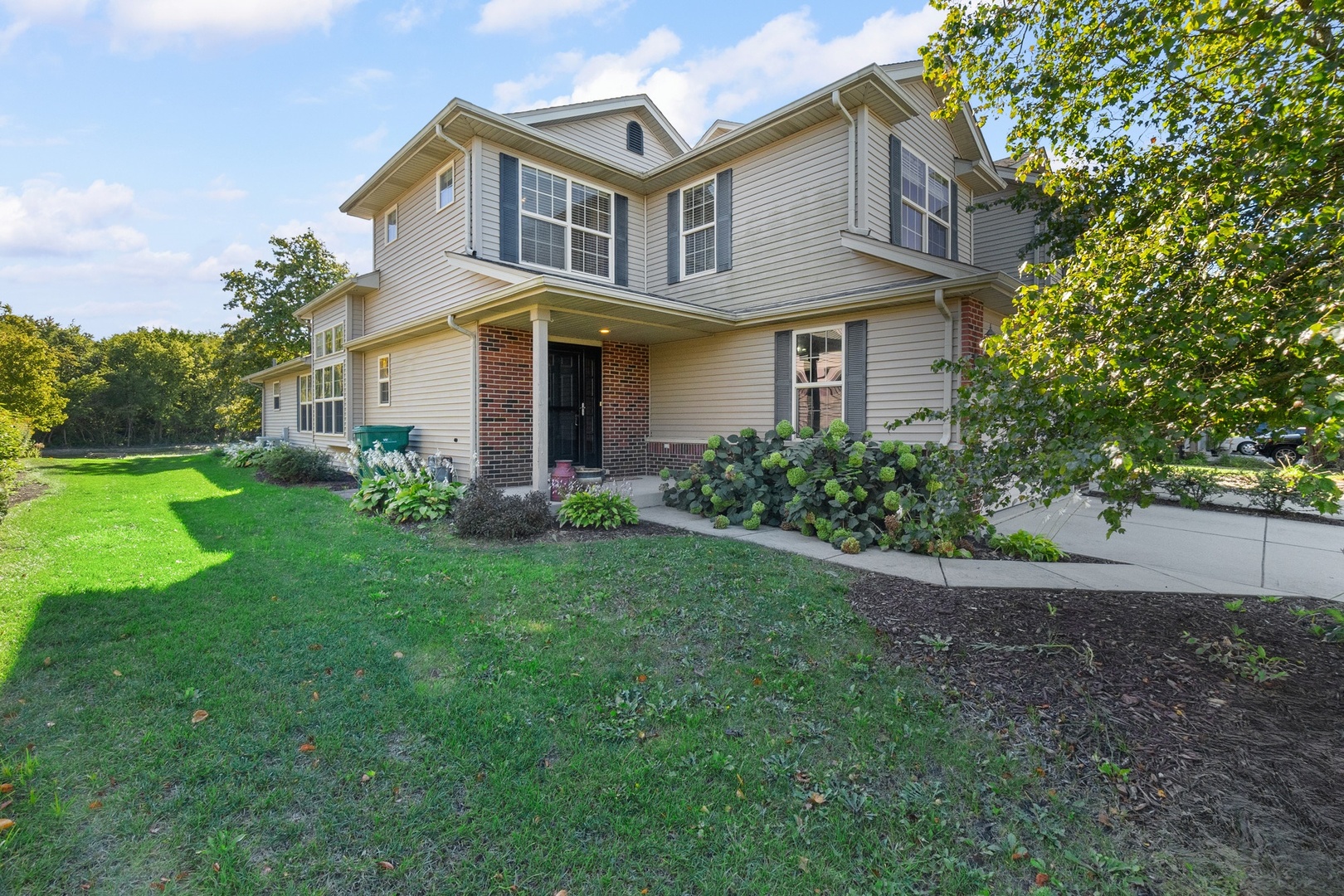 25593 Oconnel Lane Property Photo 1