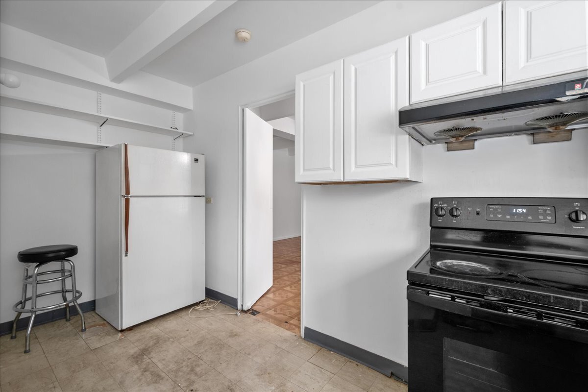 1940 W Hood Avenue 1d Property Photo 7