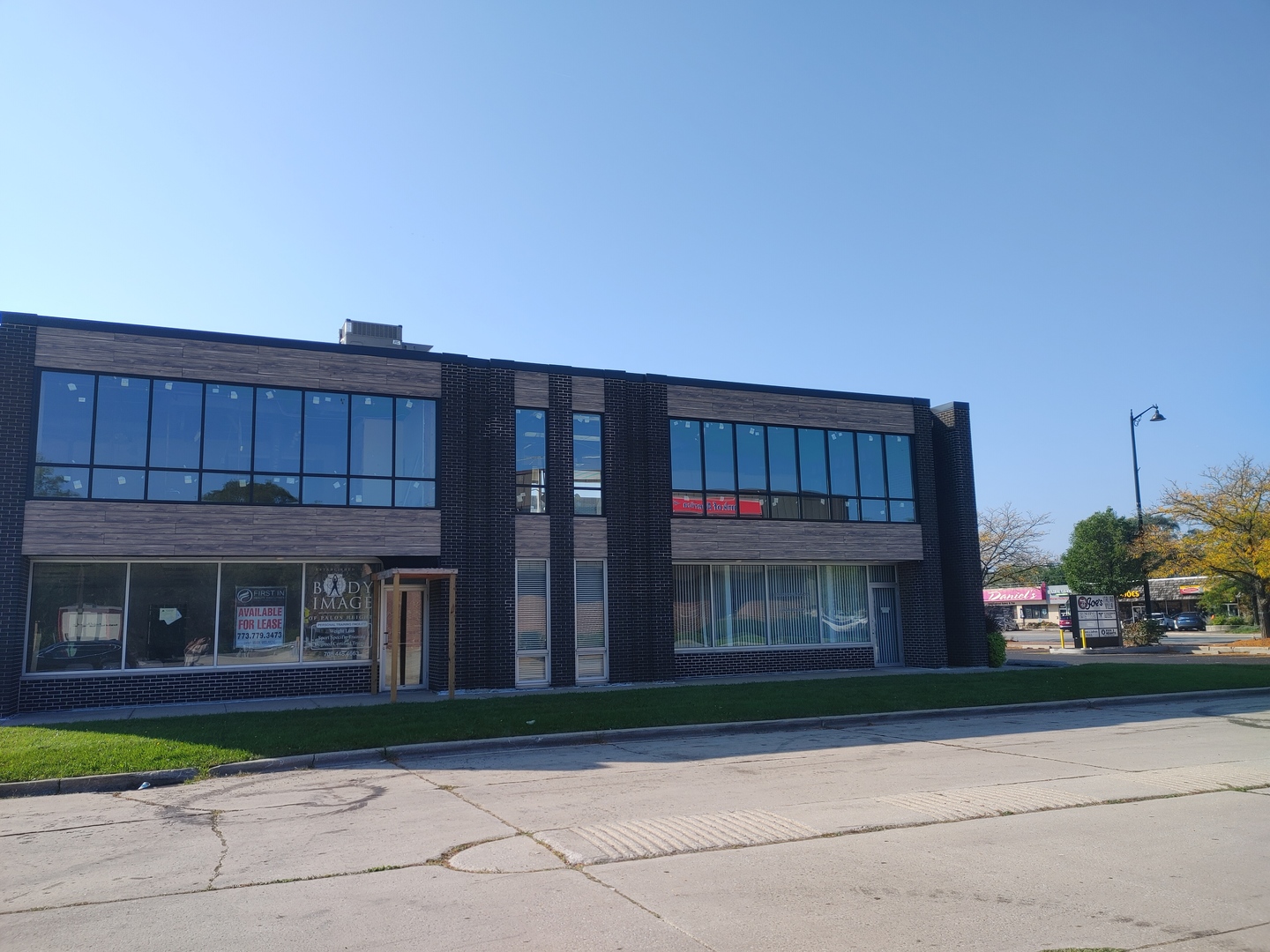 12201 S Harlem Avenue 12201-12211 Property Photo 5