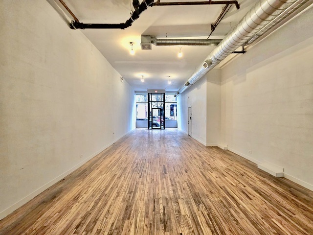 1102 W 18th Street Property Photo 5