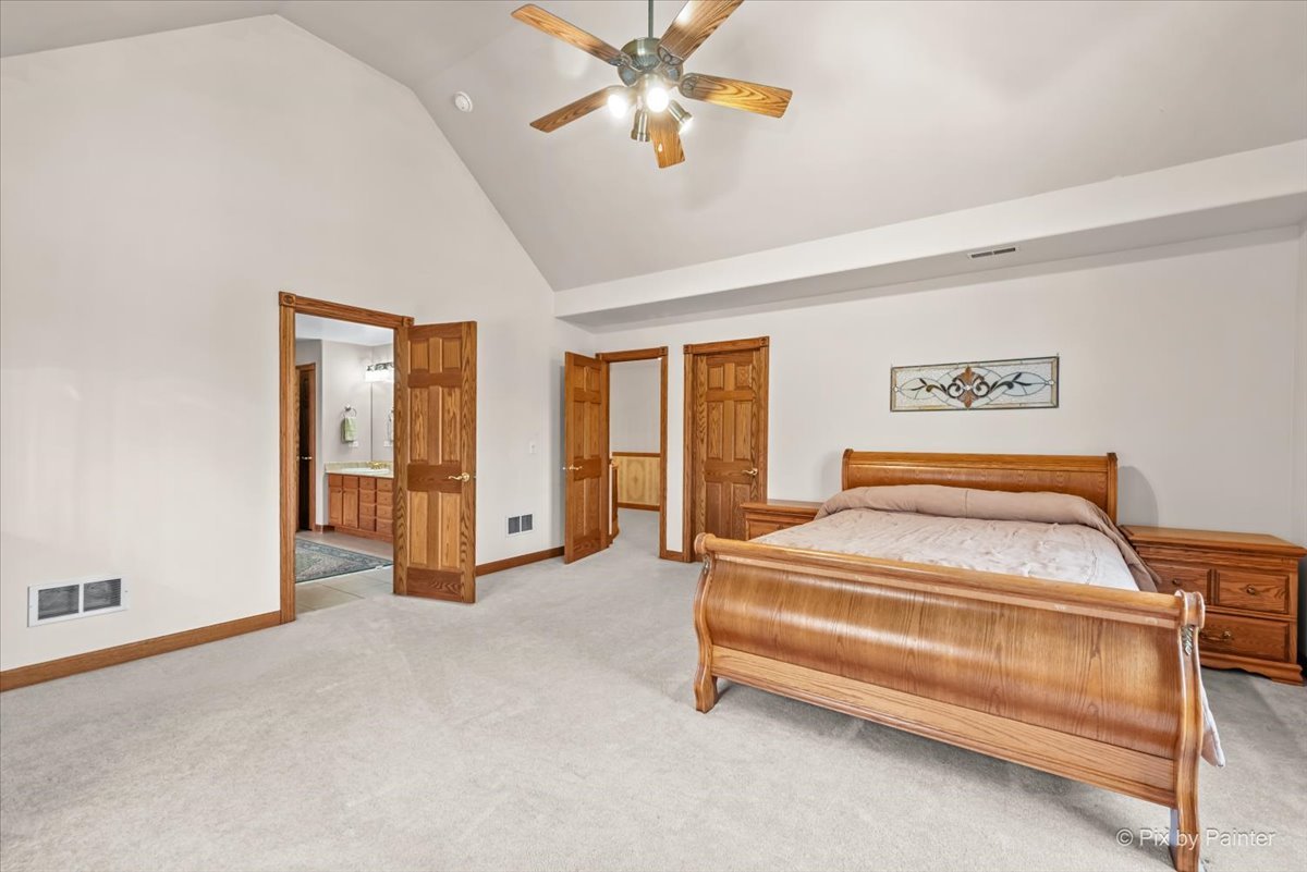 10018 Haegers Bend Road Property Photo 24