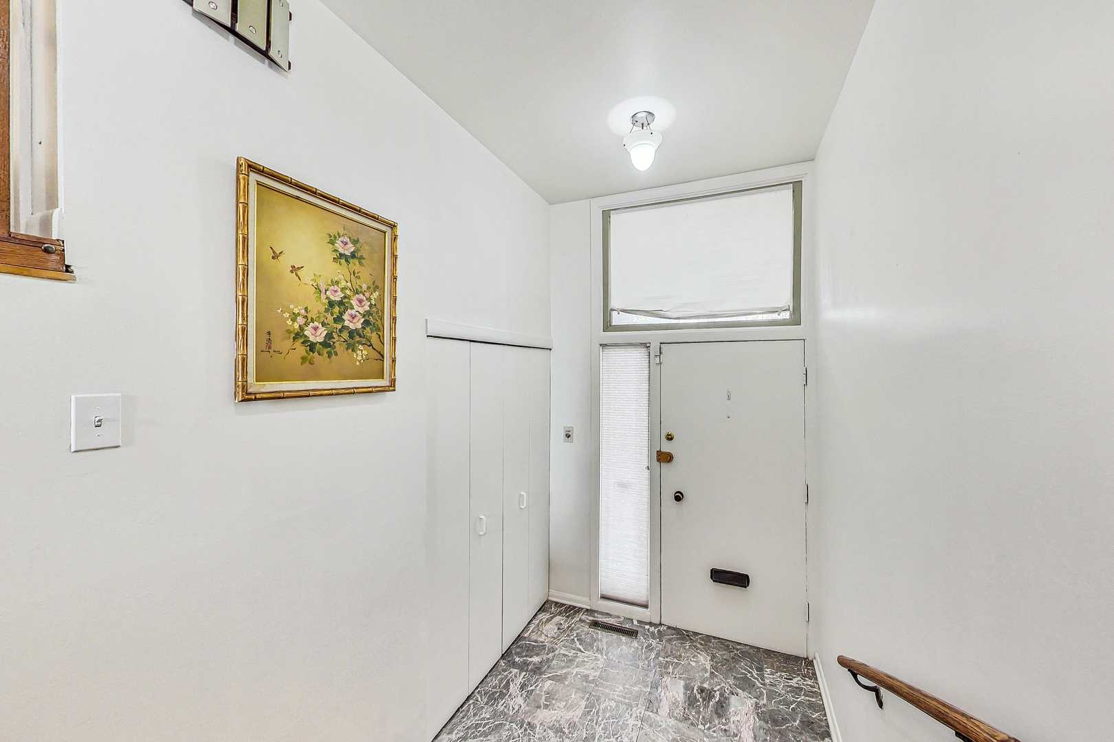 2819 S Michigan Avenue Property Photo 2