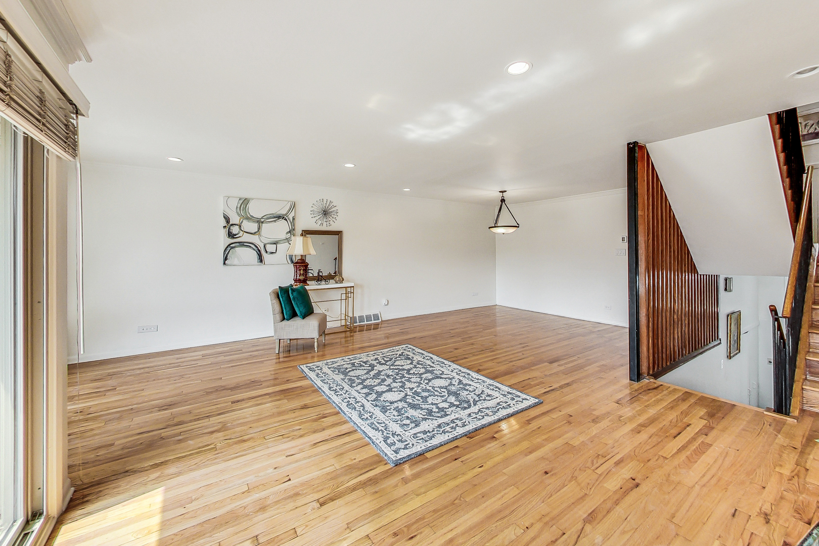 2819 S Michigan Avenue Property Photo 5