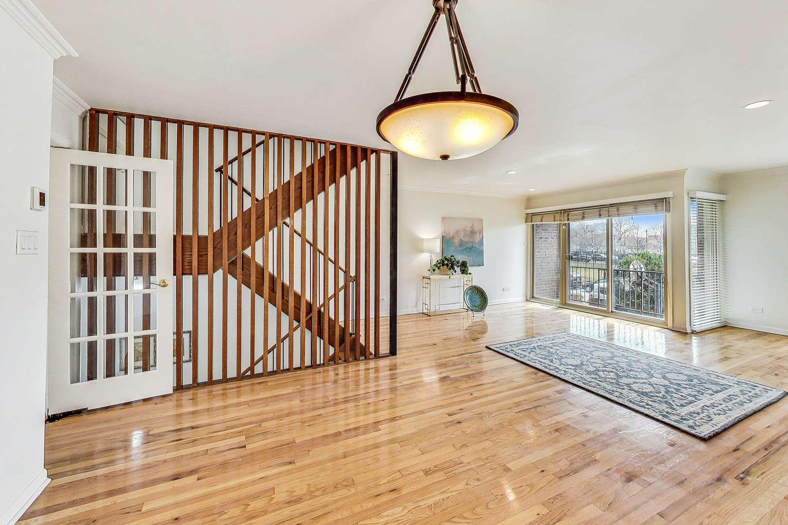 2819 S Michigan Avenue Property Photo 6