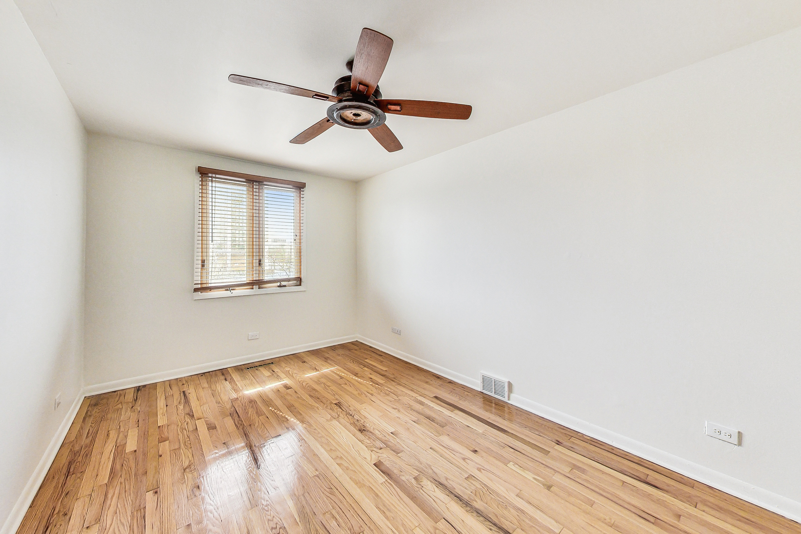 2819 S Michigan Avenue Property Photo 22