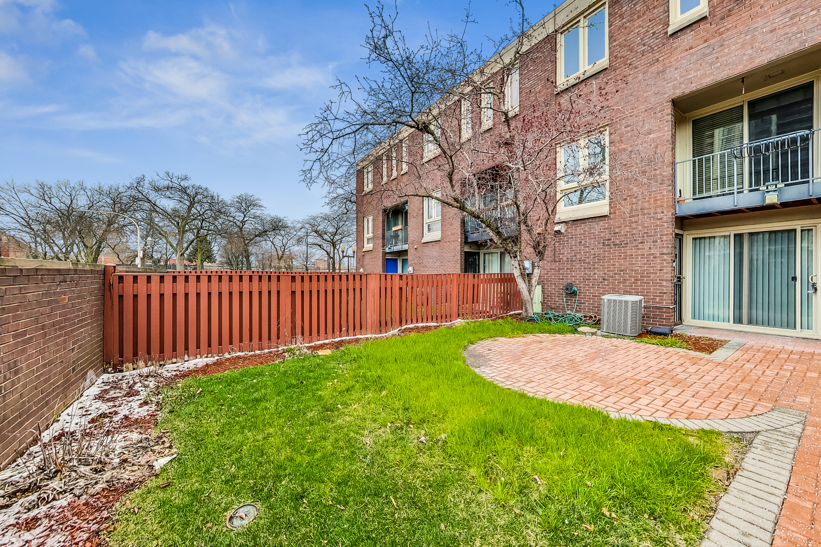 2819 S Michigan Avenue Property Photo 36