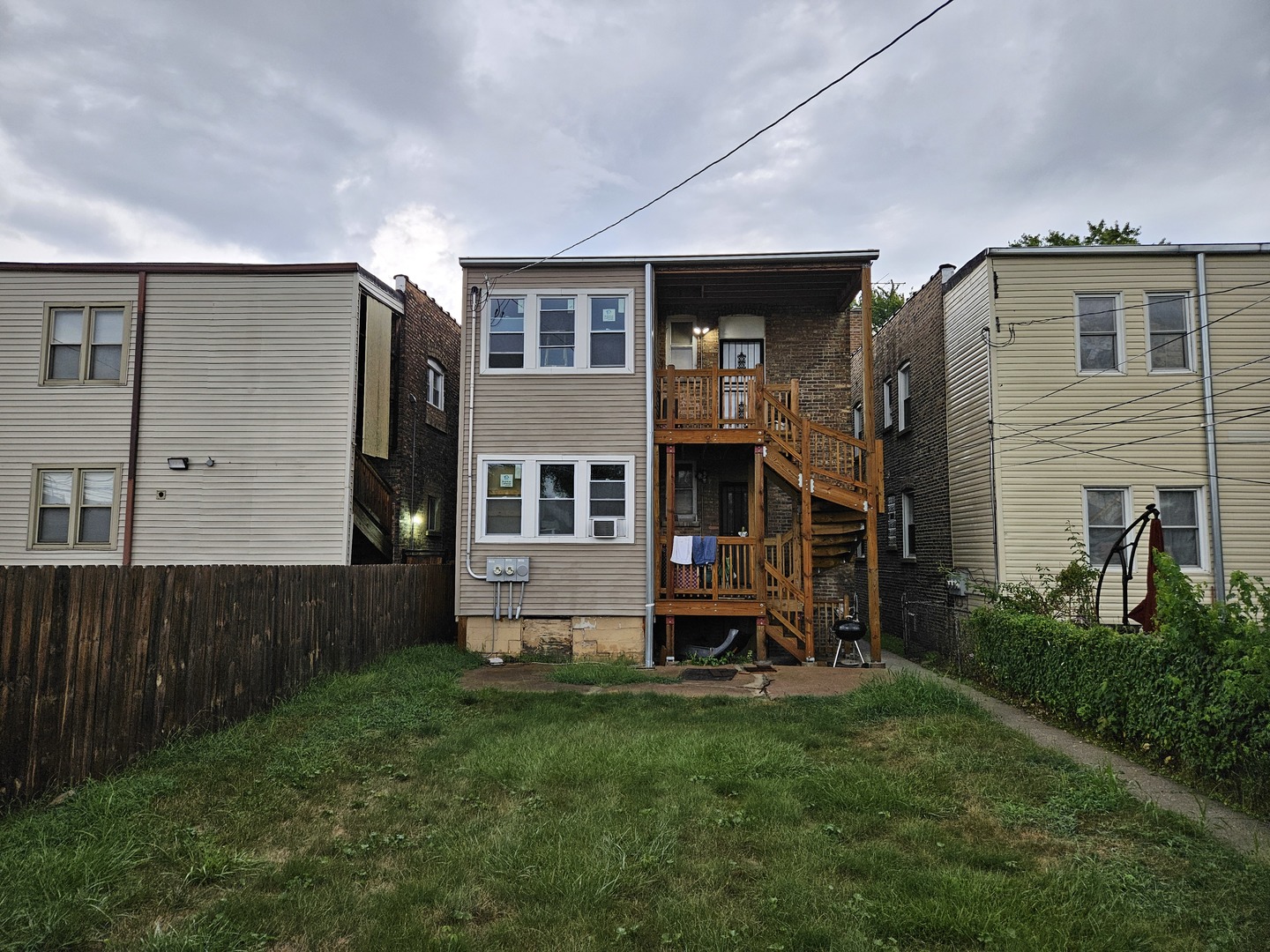 8342 S Wabash Avenue Property Photo 4