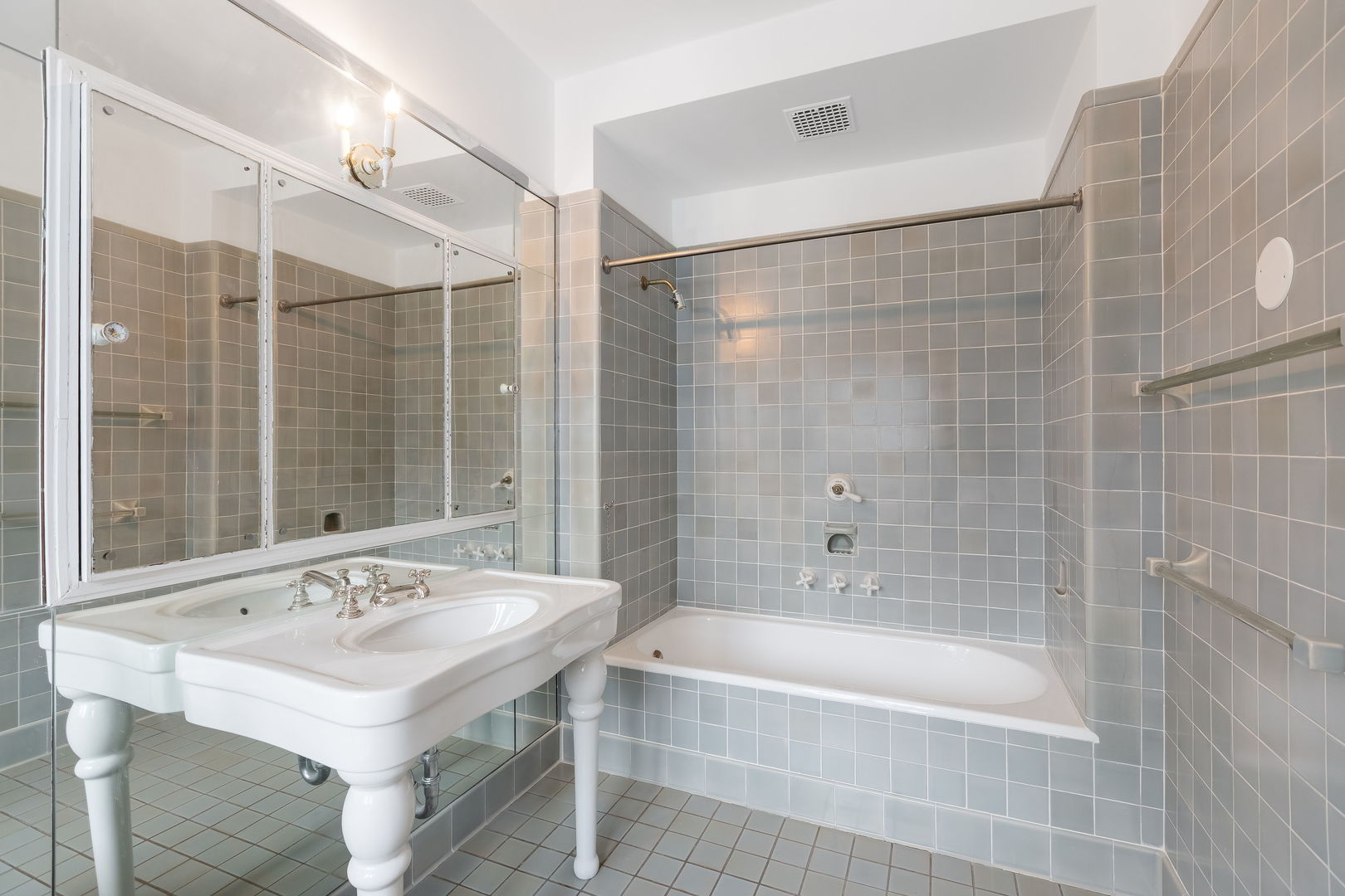1650 Green Bay Road Property Photo 41