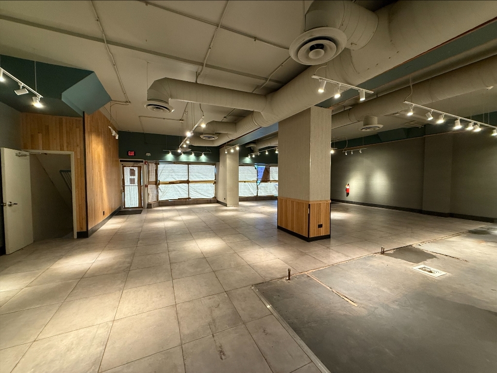 347 Park Avenue Property Photo 3