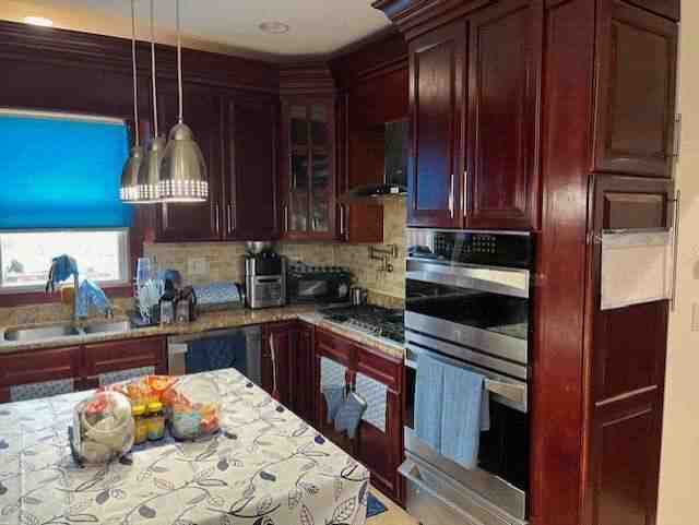 2948-2958 N Narragansett Avenue Property Photo 15