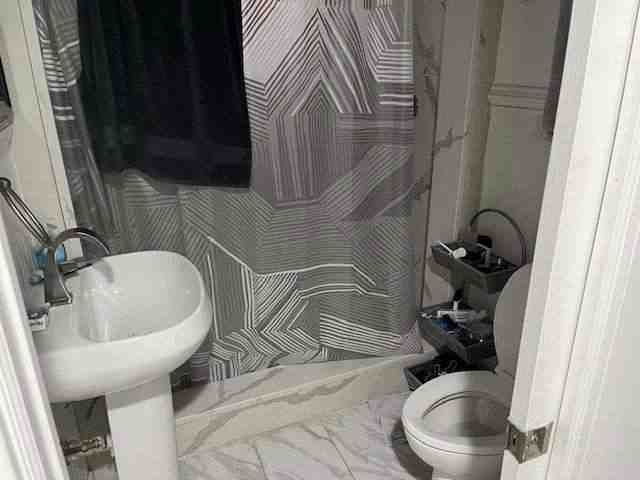 2948-2958 N Narragansett Avenue Property Photo 25