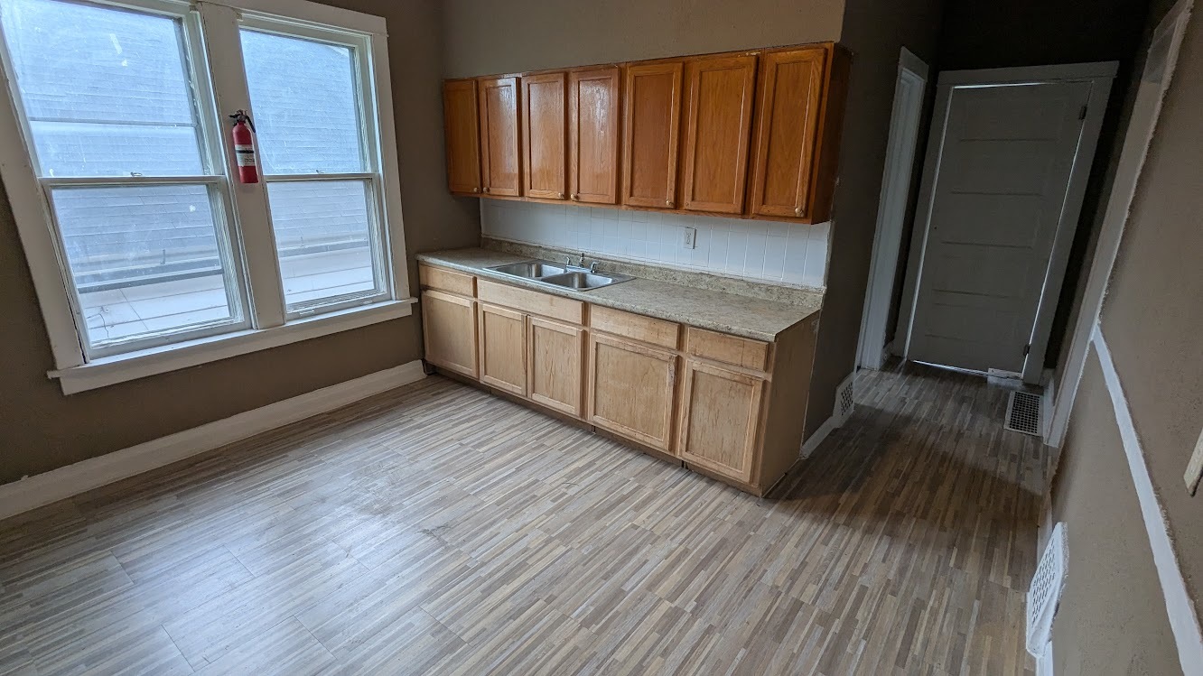 324 W 112th Street Property Photo 7
