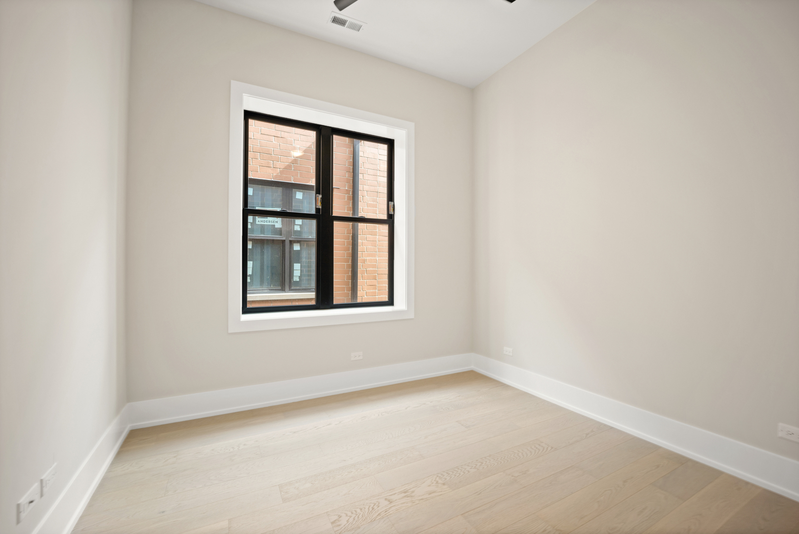 4353 N Richmond Avenue 3s Property Photo 20