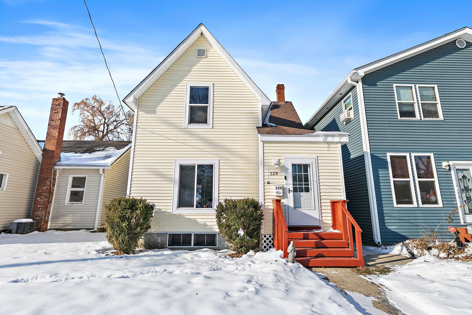 329 S 10th Street Property Photo 1