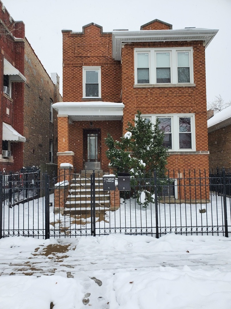 6049 S Talman Avenue Property Photo 1