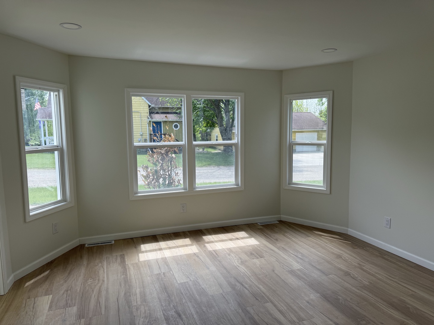 314 S High Street Property Photo 18