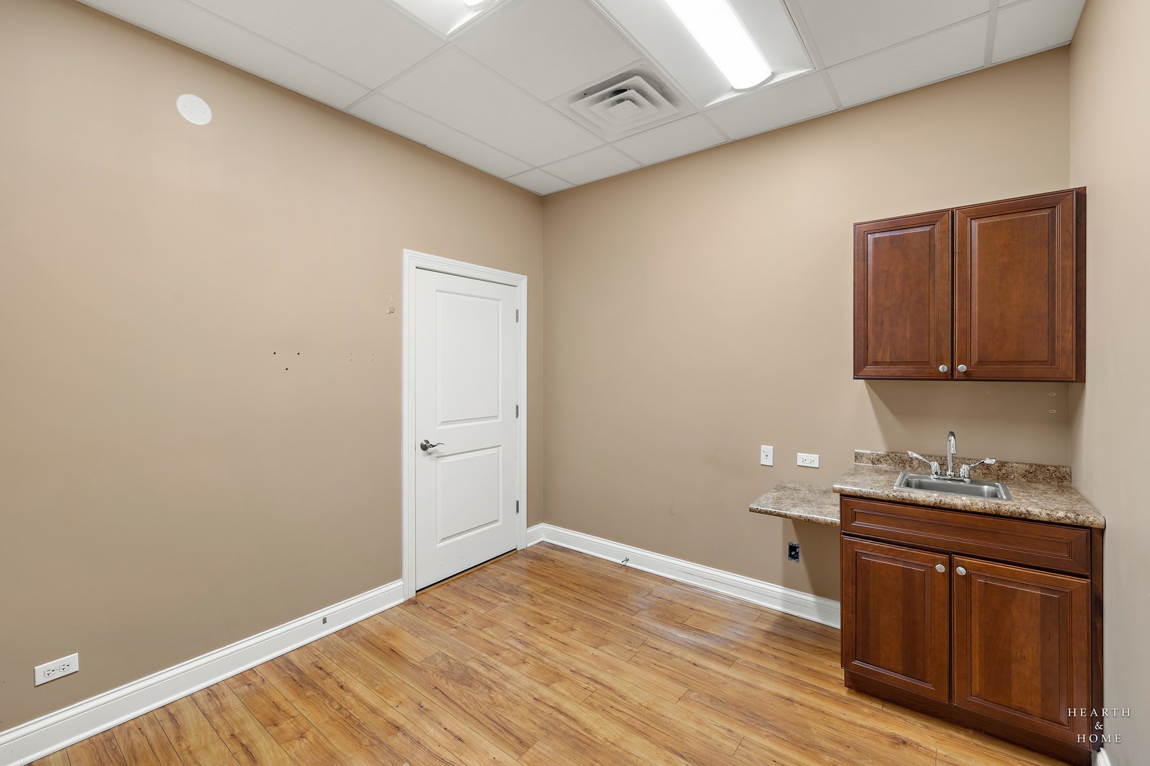 1232 American Way 1264 Property Photo 10