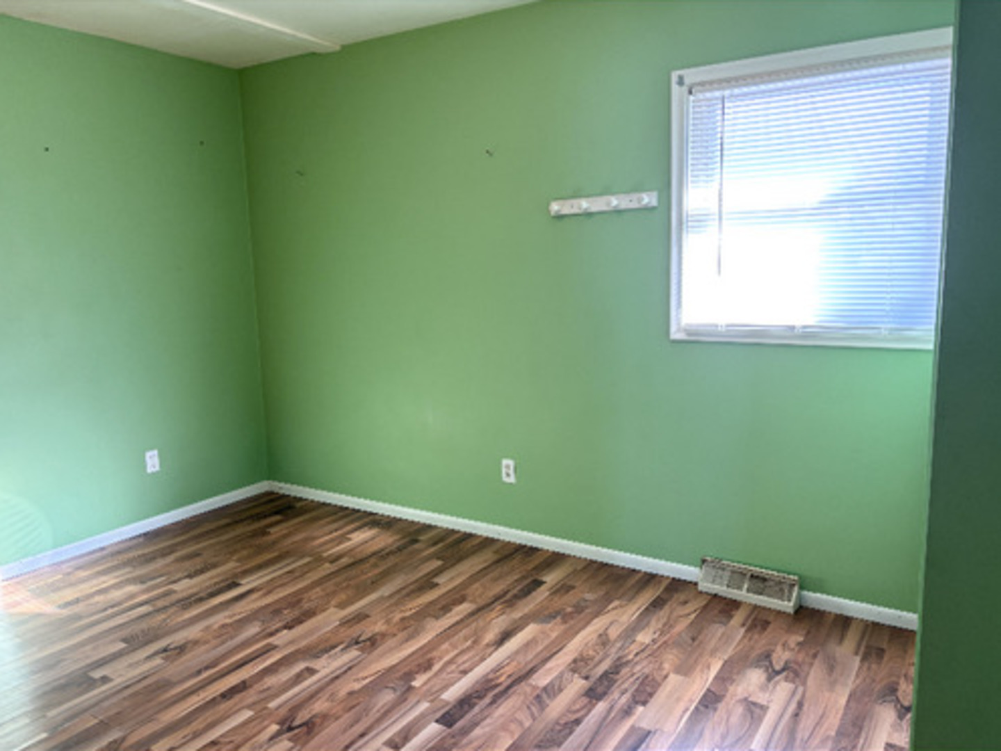 201 S Carson Street Property Photo 12