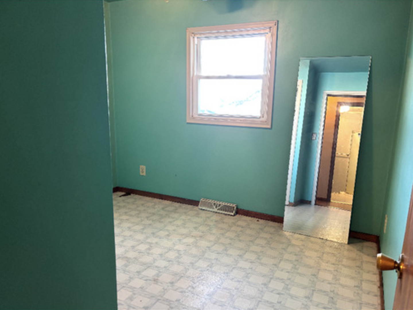 201 S Carson Street Property Photo 14