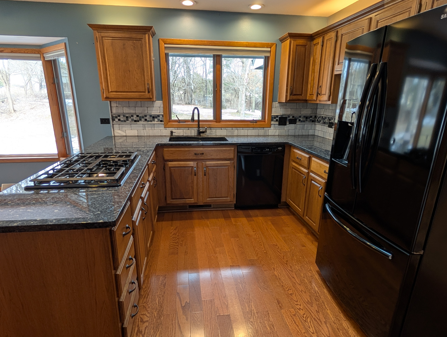 684 Sioux Drive Property Photo 6