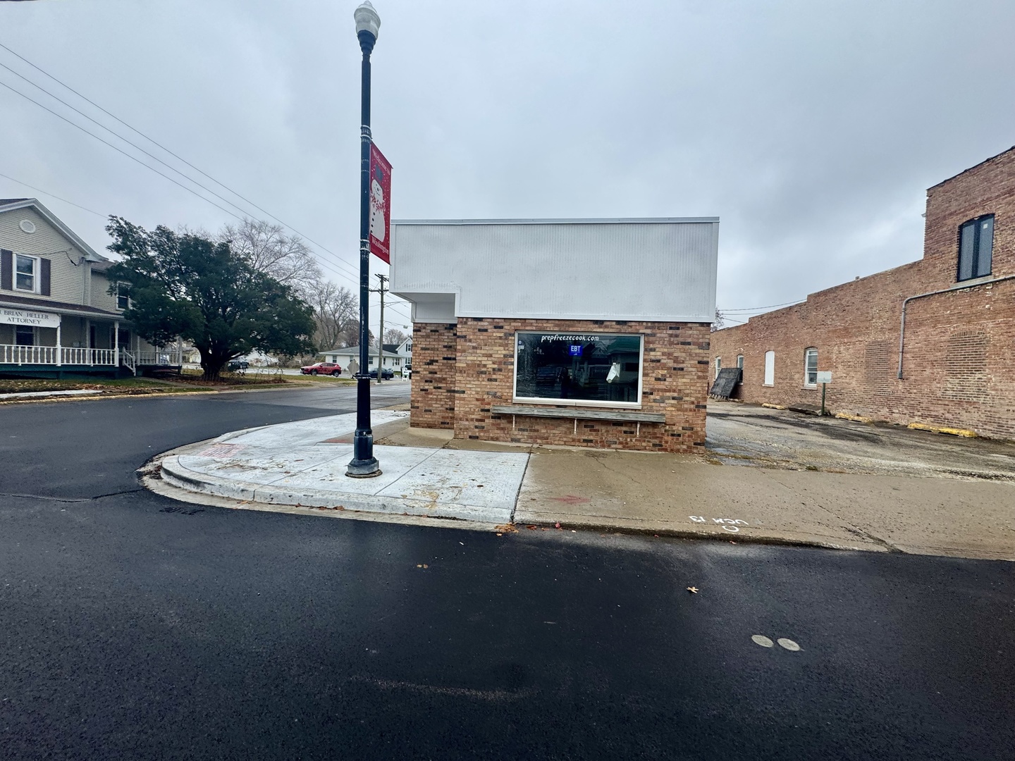 126 Walnut Street Property Photo 4