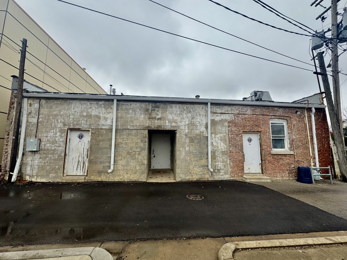 126 Walnut Street Property Photo 8