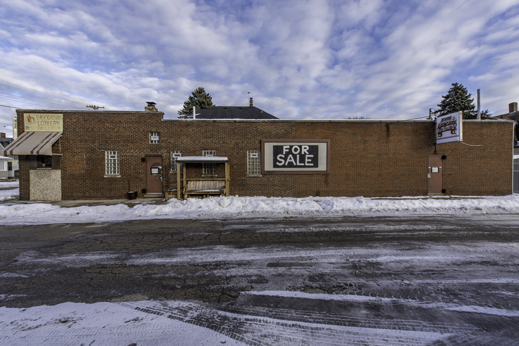 2827 63rd Street Property Photo 2