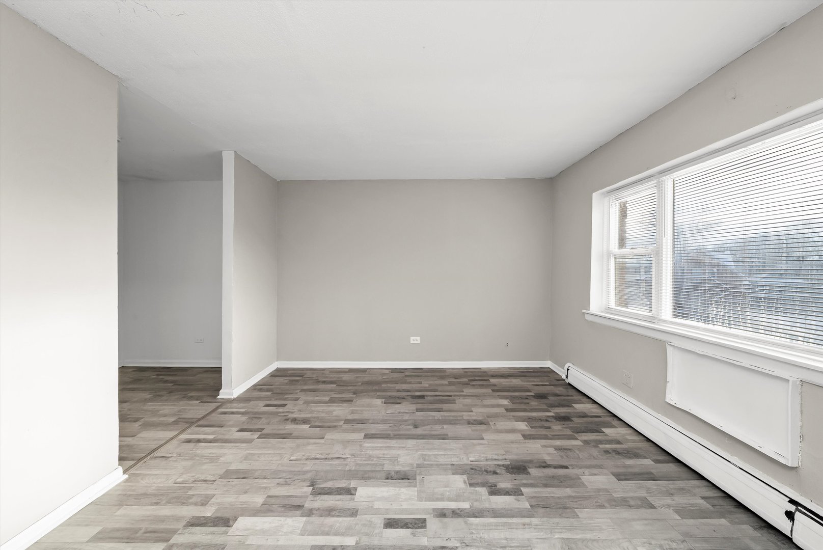 7854 S South Shore Drive 313 Property Photo 8