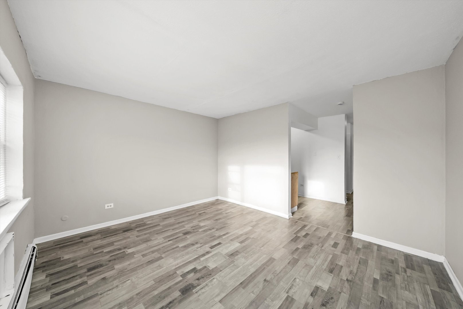 7854 S South Shore Drive 313 Property Photo 10