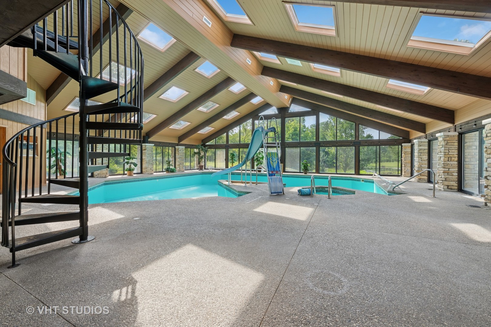 153 Algonquin Road Property Photo 7