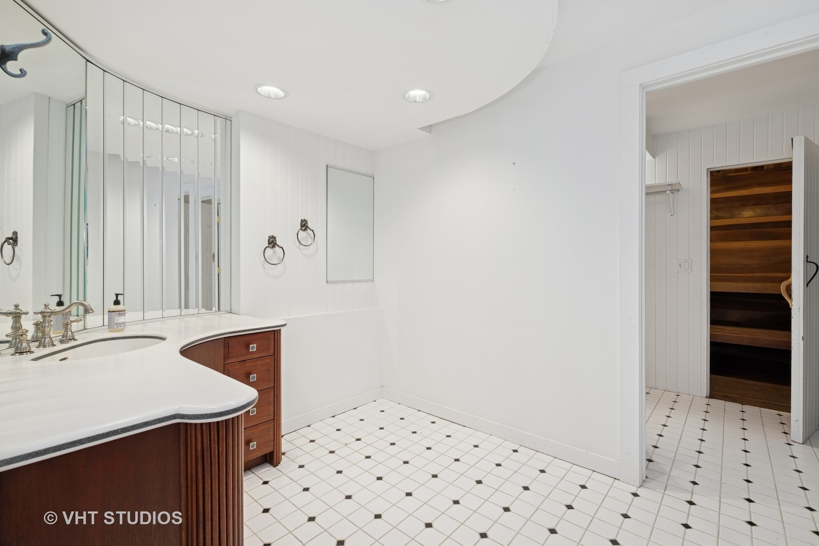 153 Algonquin Road Property Photo 32