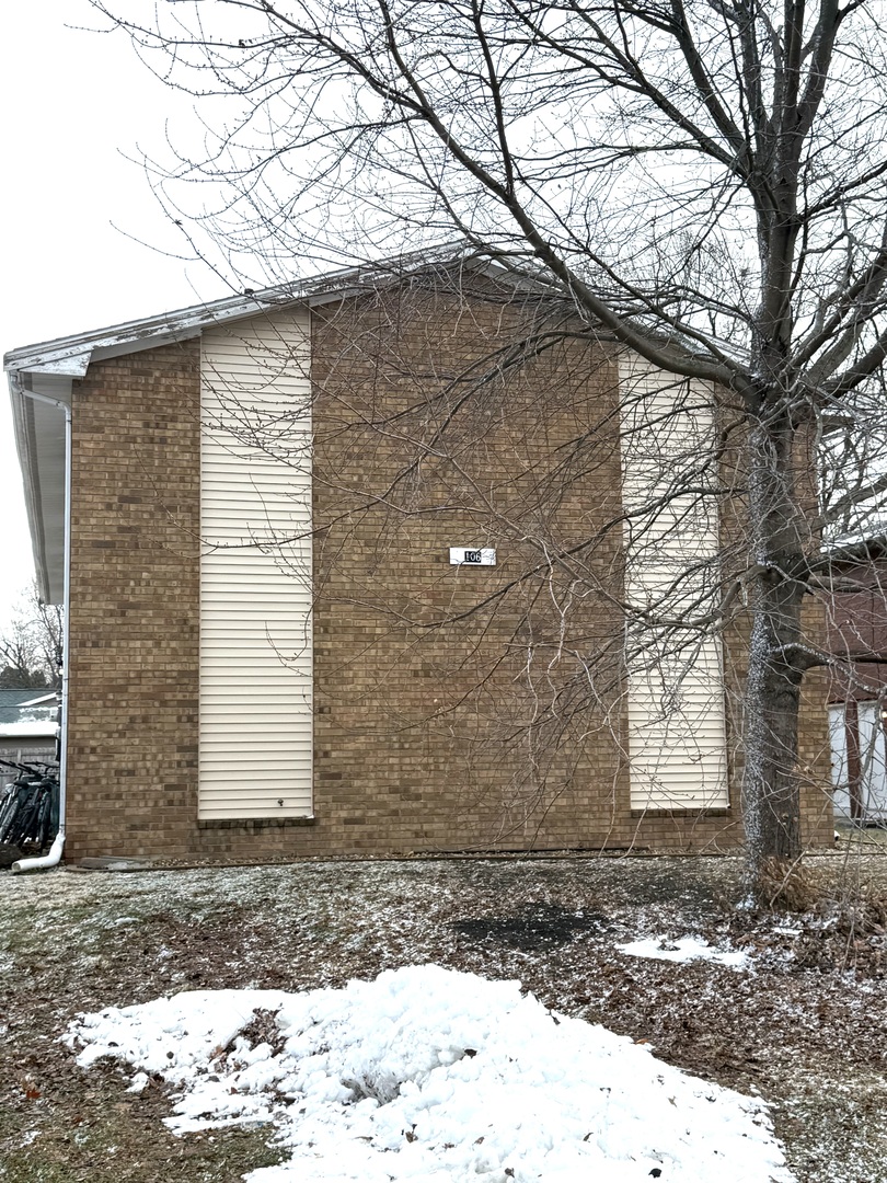 106 College Park Court Property Photo 1