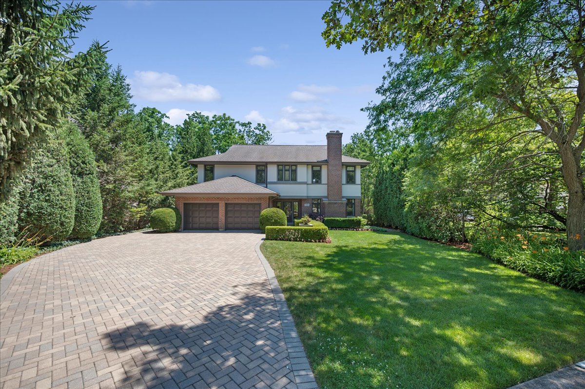 1035 Meadow Road Property Photo 2