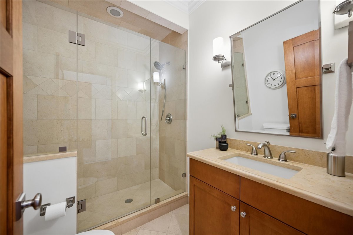 1035 Meadow Road Property Photo 15