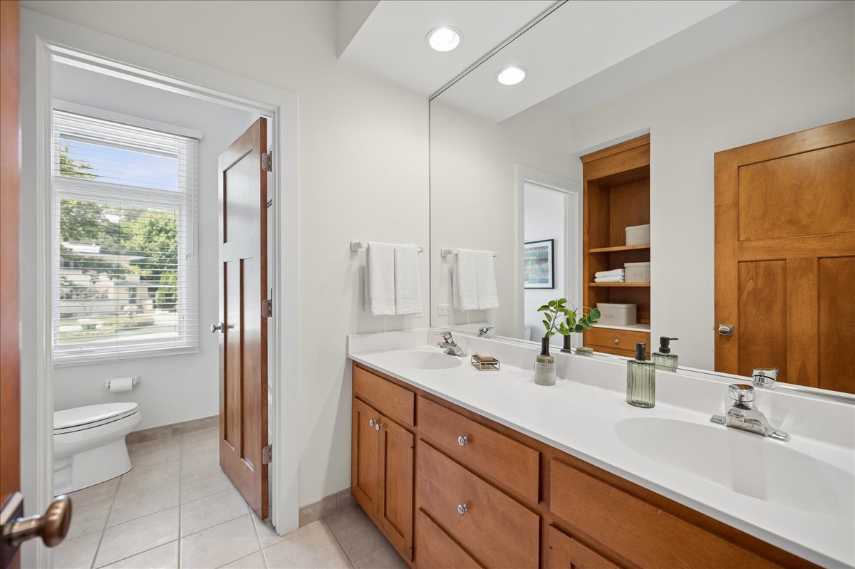 1035 Meadow Road Property Photo 25