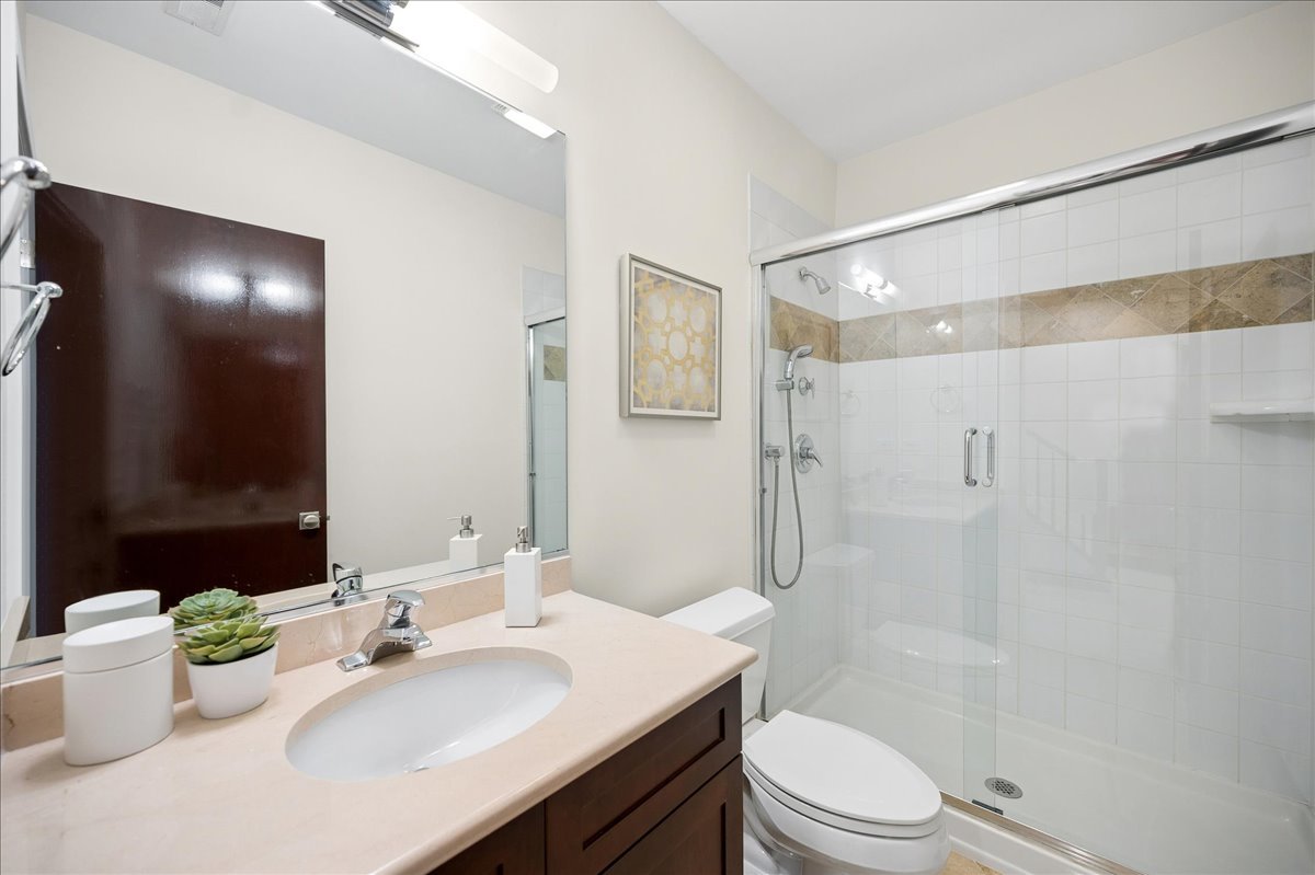 1035 Meadow Road Property Photo 32