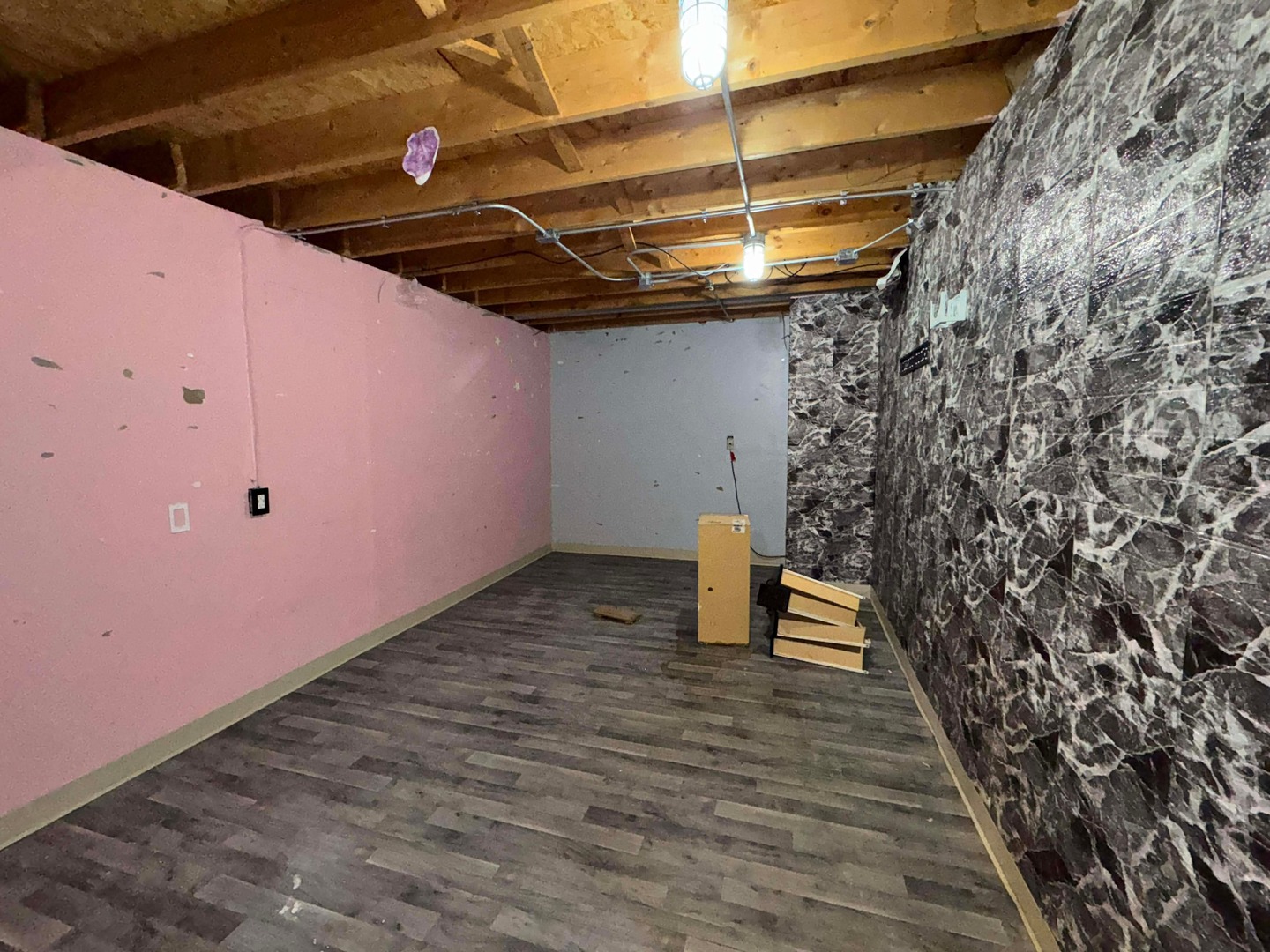 12531327 Property Photo 18