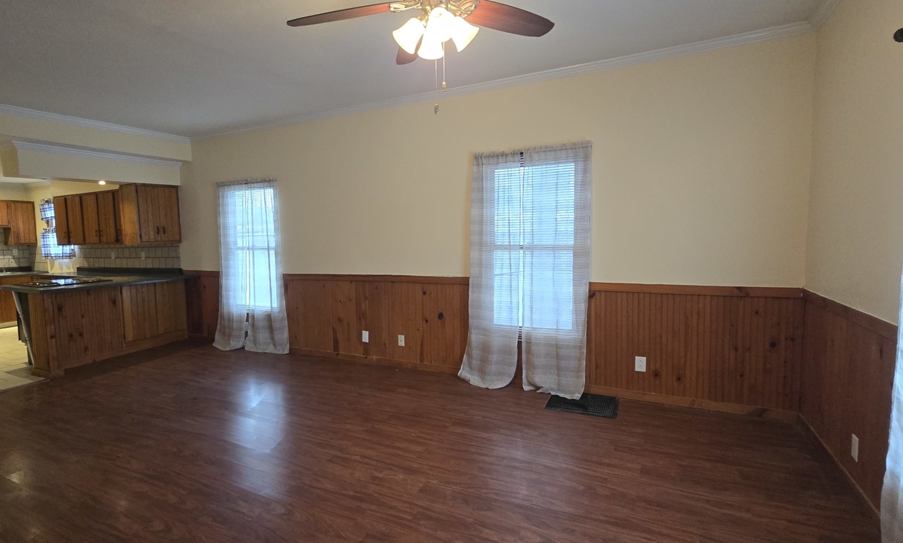 12531373 Property Photo 4