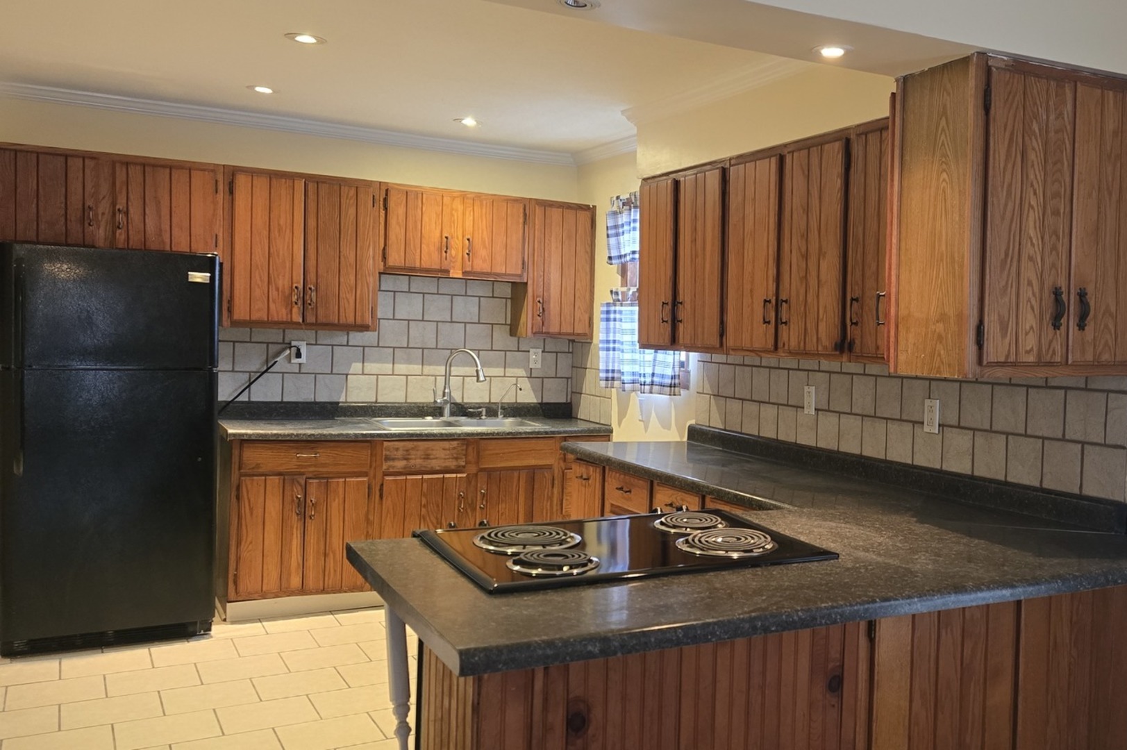 12531373 Property Photo 10