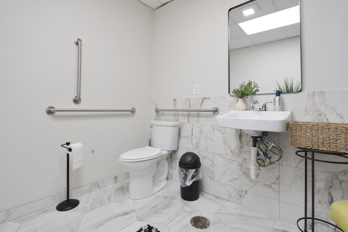 7361 North Avenue Property Photo 8